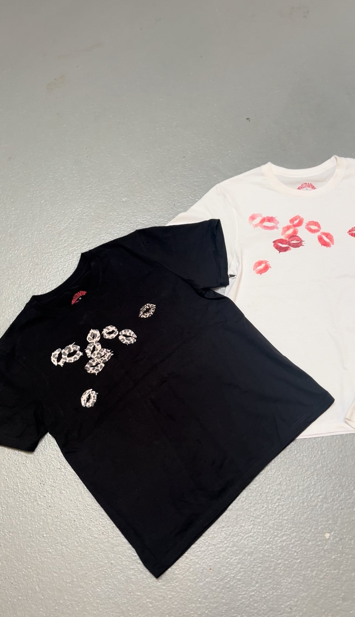 Xutivy™ : Kiss-Shirt Leopard